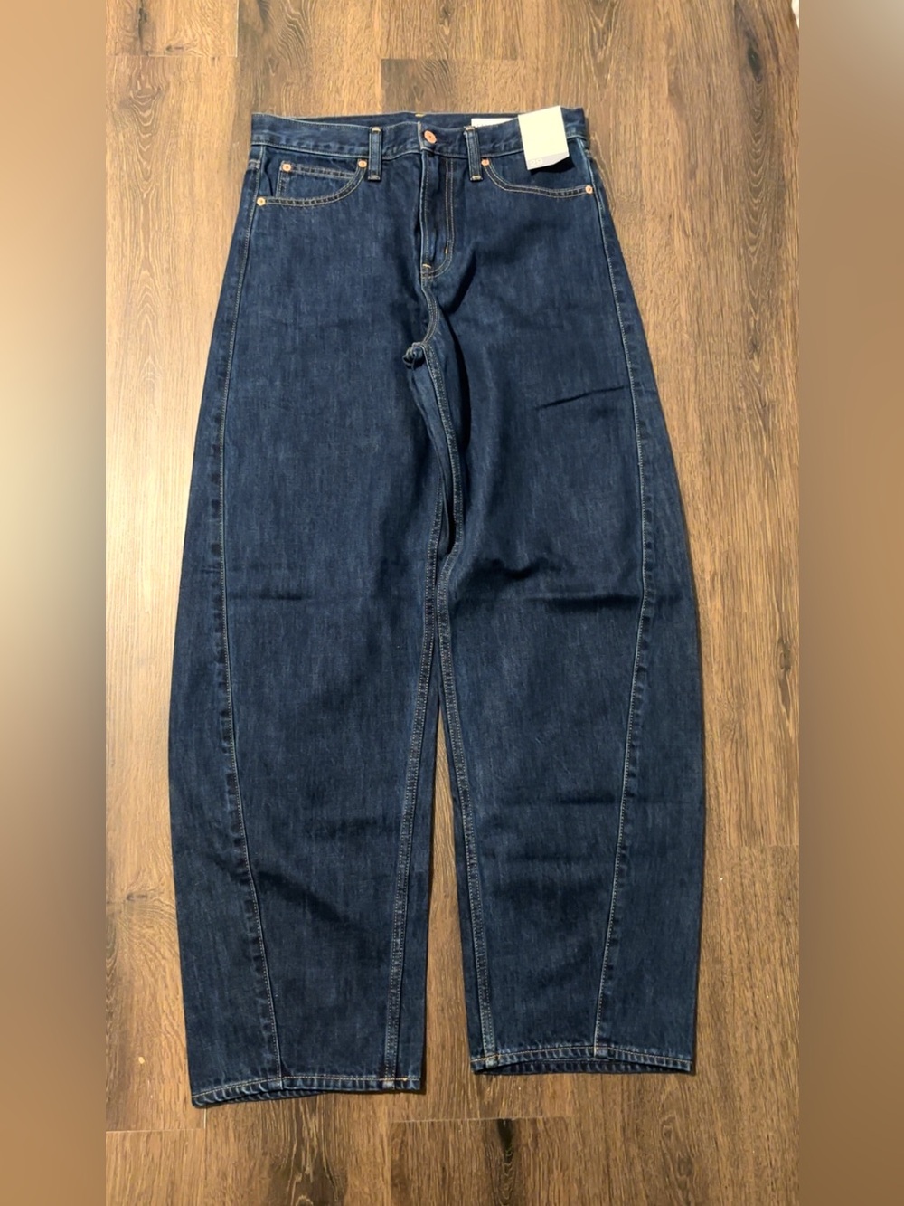 NWT GAP High rise dark wash barrel jeans size 29 waist size 8L